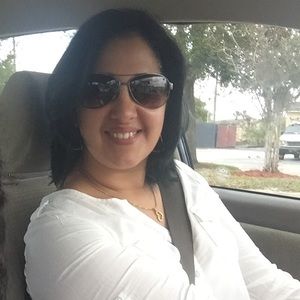 Meet your Posher, Alexandra